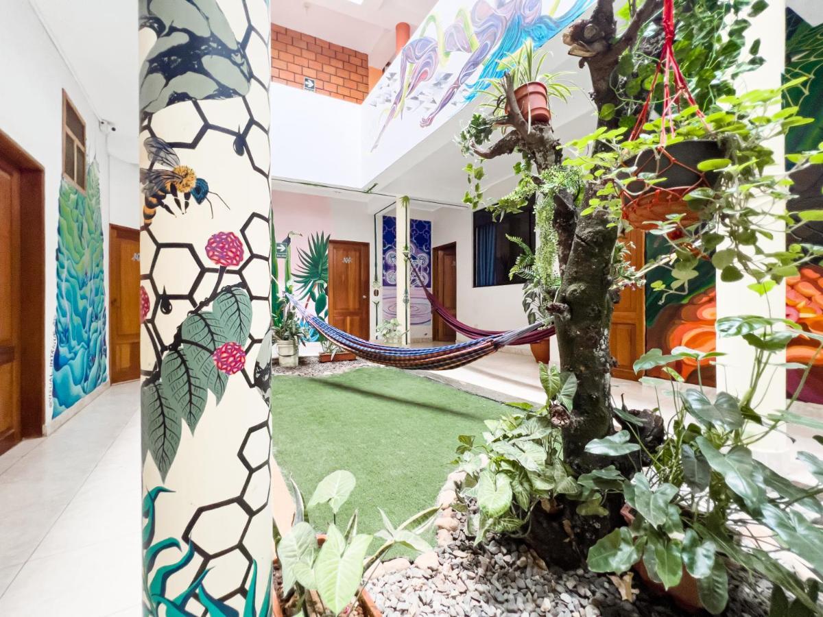 El Mural Backpackers Tarapoto Exterior photo